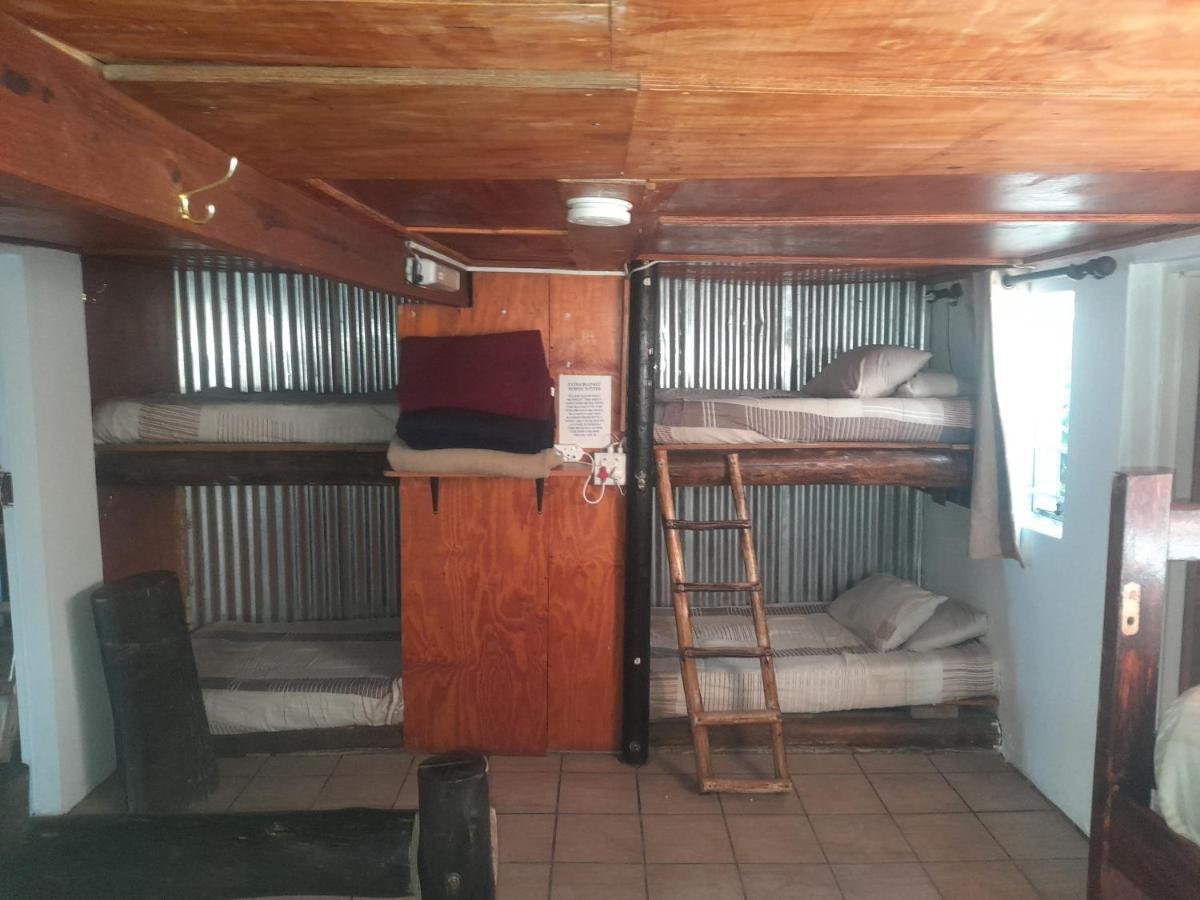 1322 Backpackers International Hostel Pretoria-Noord Exterior foto